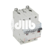 Выключатель автоматический трехполюсный 63А C DX3-E 6кА
