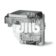 Розетка для скрытого монтажа. Компактная. Защита IP66 с вставленной вилкой