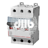 Выключатель автоматический трехполюсный 50А C DX3-E 6кА